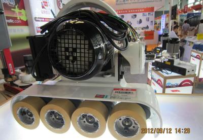 【】四輪送料機圖片_高清圖_細(xì)節(jié)圖-聯(lián)達(dá)機械